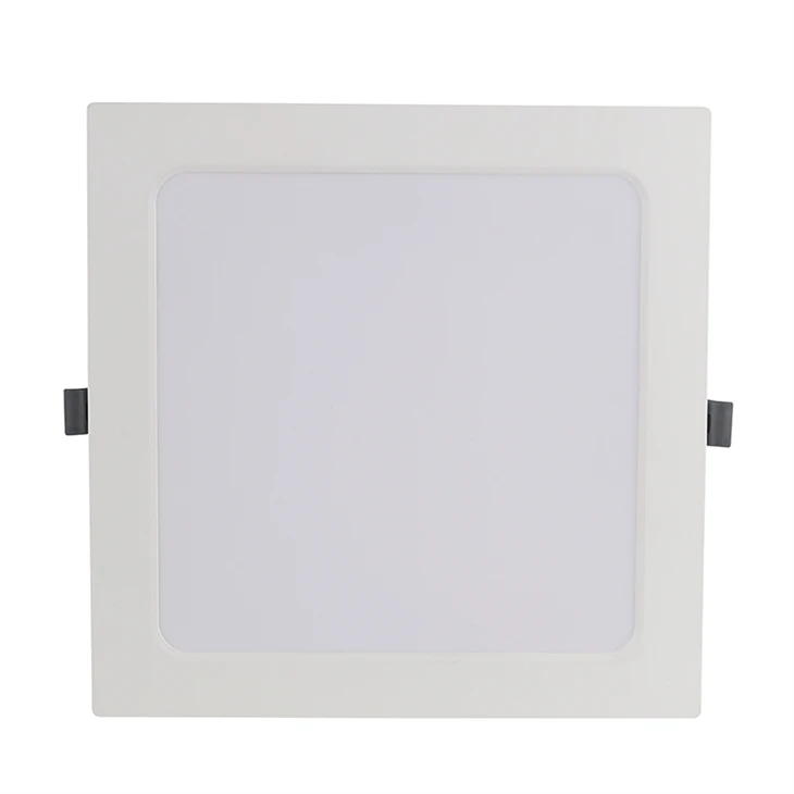 Solas painéil faoi stiúir 18W